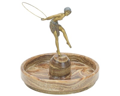 Lot 80 - Demétre CHIPARUS (1886-1947) Art Deco hoop girl.
