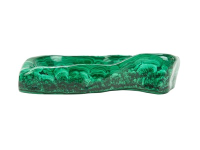 Lot 18 - A collection of polished malachite.