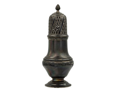 Lot 185 - A modern silver baluster caster by J B Chatterley & Sons Ltd.