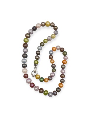 Lot 49 - A graduated multi-coloured cultured pearl necklace.