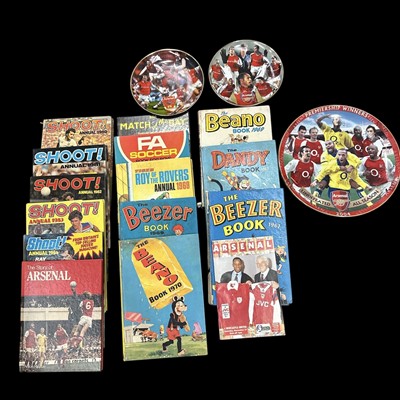 Lot 205 - A selection of Shoot annuals, football annuals...