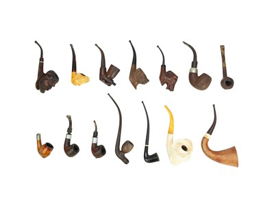 Lot 313 - A collection of fourteen pipes.