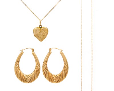Lot 156 - A selection of gold jewellery items.