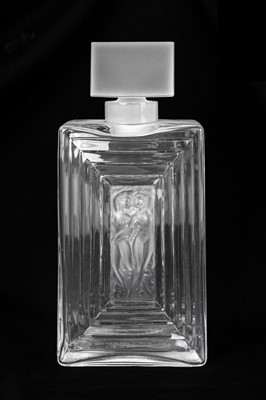 Lot 530 - A contemporary Lalique 'Duncan No.3' perfume bottle.