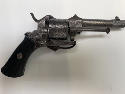 Lot 345 - A 19th century small six shot revolver, with...