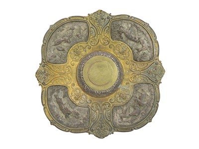 Lot 34 - An AOF horn with white metal mounts.