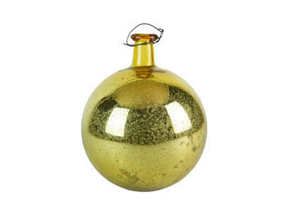 Lot 513 - An amber glass witches' ball.