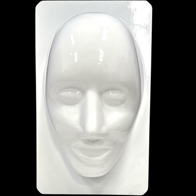 Lot 99 - An unusual 3D modernist oversized wall mask,...