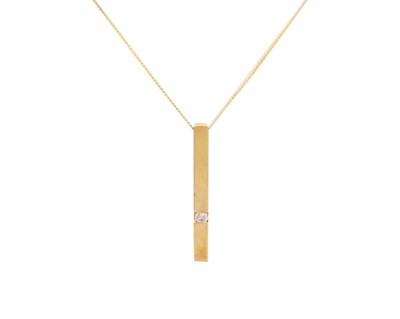 Lot 192 - A 9k gold with diamond pendant on a fine 9k gold curb chain.