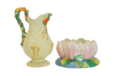 Lot 697 - Clarice Cliff.