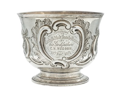 Lot 179 - A George III silver sugar footed bowl by Thomas Meriton.