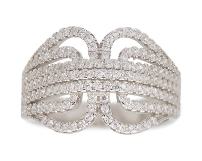 Lot 93 - A silver CZ set dress ring.