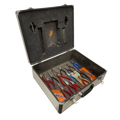 Lot 42 - An Aluminium Hertz Sound system carry case...