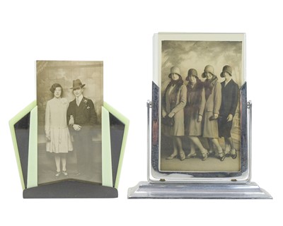 Lot 38 - A collection of frames.