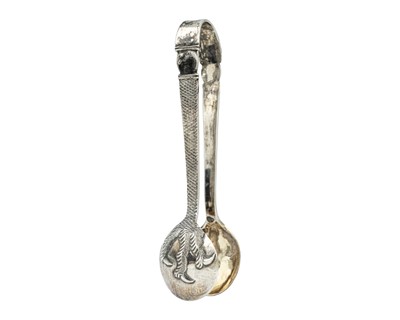 Lot 151 - A pair of Chinese silver sugar tongs.