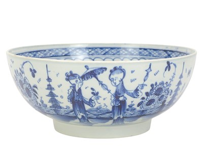 Lot 611 - A pearlware blue and white punch bowl.