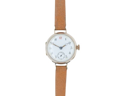 Lot 1006 - An early 20th-century 9k rose gold manual wind wristwatch.