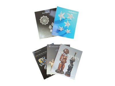 Lot 109 - A quantity of auction catalogues.