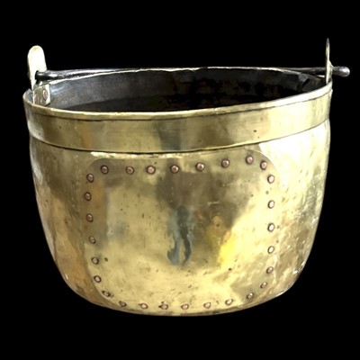 Lot 62 - An Edwardian brass cauldron with a nice...