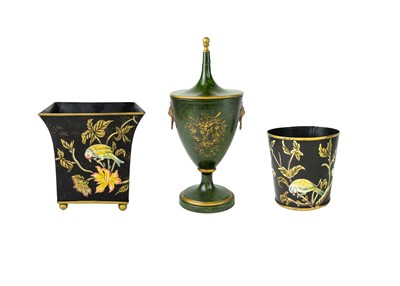Lot 114 - A Regency style toleware urn.