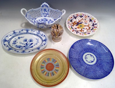Lot 87 - A Dresden onion pattern pierced basket bowl,...