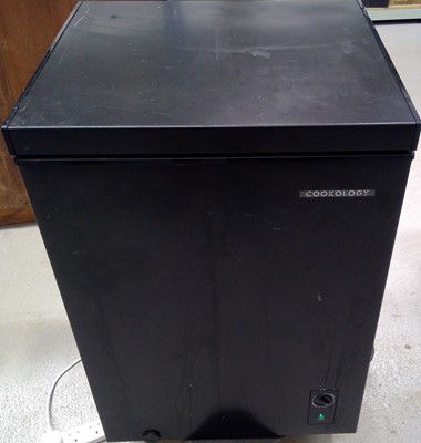 Lot 13 - A Cookology Chest Freezer. Model: CCFZ142BK...