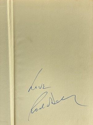 Lot 16 - (Signed) Roald Dahl
