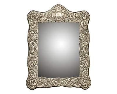 Lot 150 - A modern silver mounted rectangular photograph frame by Carr's of Sheffield Ltd.
