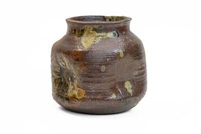 Lot 682 - Janet LEACH (1918-1997)