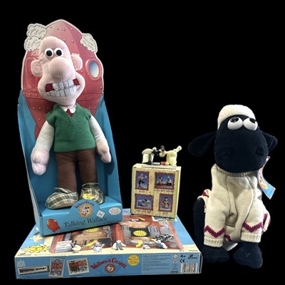 Lot 181 - A selection of Wallace & Gromit collectables.