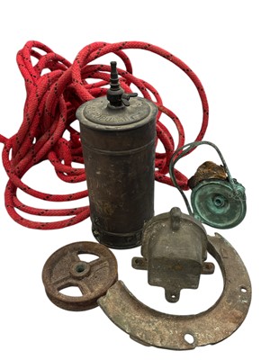 Lot 110 - A selection of vintage metalware together with...