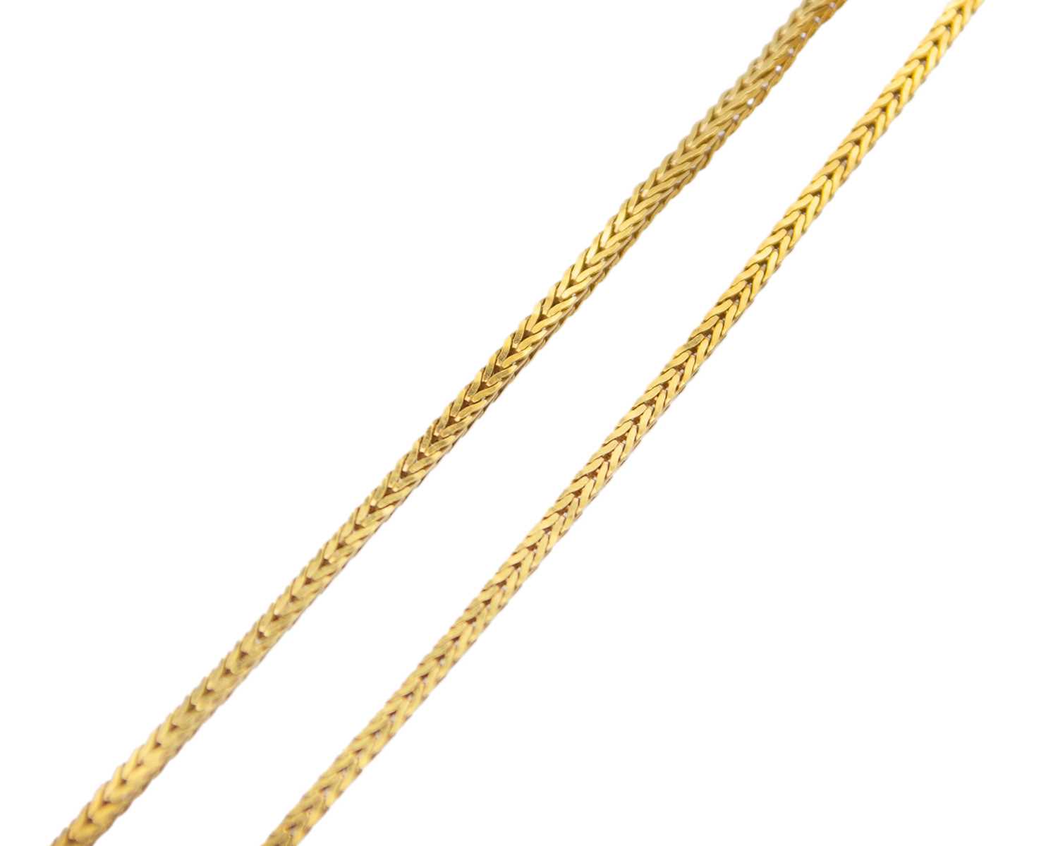 Lot 17 - A 21k gold 27" foxtail chain.