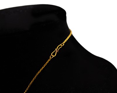 Lot 37 - A high-purity gold fine 16" cable chain.