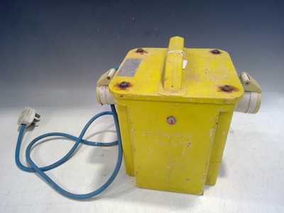 Lot 174 - A 110V Transformer.