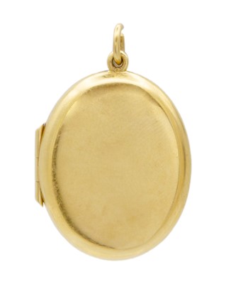 Lot 105 - An 18k gold plain oval locket pendant.