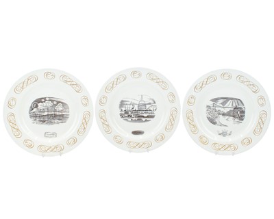 Lot 323 - Three Wedgwood 'Outlines of Grandeur' plates.