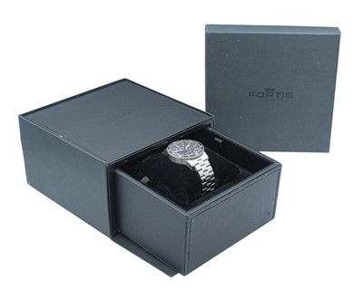 Lot 1019 - FORTIS - A B-42 Official Cosmonauts Automatic stainless steel gentleman's bracelet wristwatch.