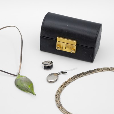 Lot 6 - A selection of silver jewellery and a jewellery box.