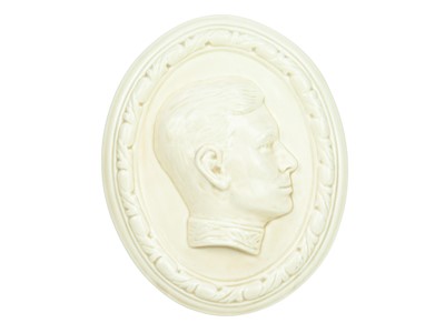 Lot 321 - A Beswick moulded oval pottery plaque of Edward VIII.