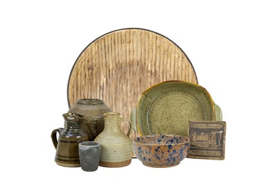 Lot 296 - A collection of studio pottery.