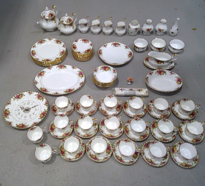 Lot 7 - An Extensive Royal Albert " Old Country Roses "...