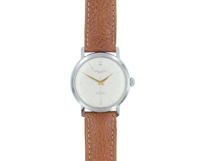 Lot 1028 - KENDAL & DENT - A 1960's 30 jewel stainless steel gentleman's automatic dress wristwatch.