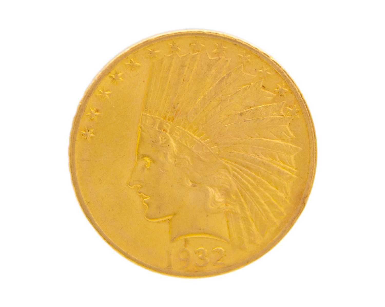 Lot A USA 1932 Eagle Indian Head ten-dollar gold coin.