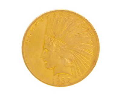 Lot A USA 1932 Eagle Indian Head ten-dollar gold coin.