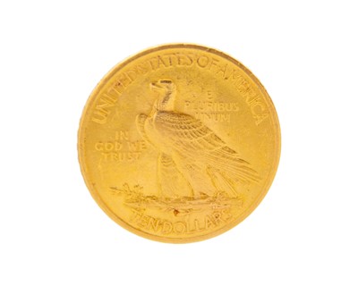 Lot A USA 1932 Eagle Indian Head ten-dollar gold coin.