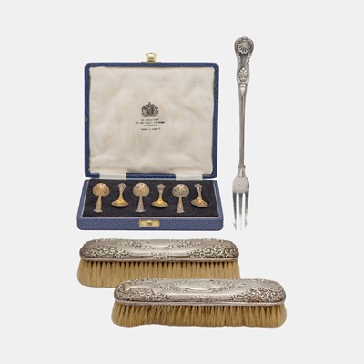 Lot 217 - A Victorian silver King's Pattern pickle fork, and a cased set of six silver demitasse spoons.