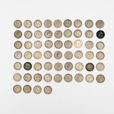 Lot 170 - GB - A collection of George V & VI post 1920 .500 silver one shilling coins.