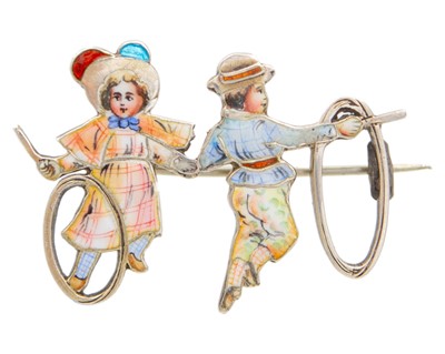 Lot 250 - An antique continental silver and enamel brooch.