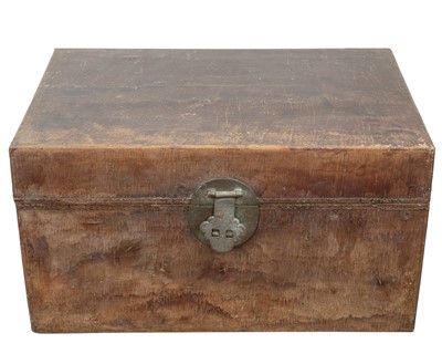 Lot 382 - A Chinese hide covered softwood trunk, 19th century.