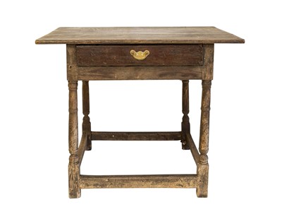 Lot 745 - An oak side table.